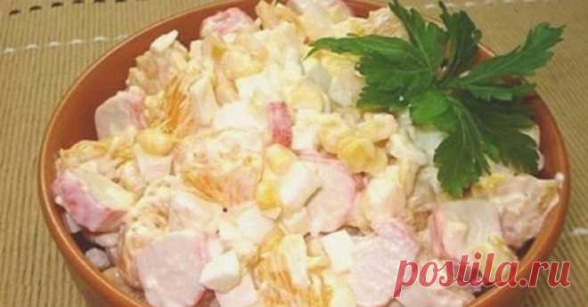 Королевский крабовый салат — будет коронным блюдом на праздничном столе! - Apetitno.TV