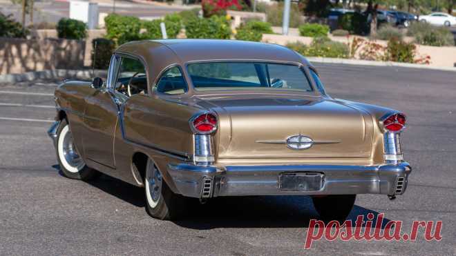 1957 Oldsmobile Super 88 Holiday Coupe | S66 | Phoenix 2019