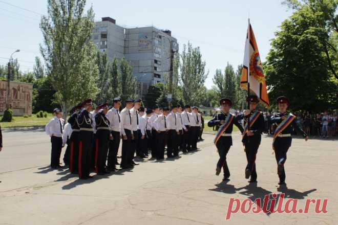 луганский кадетский казачий корпус: 3 тыс изображений найдено в Яндекс.Картинках