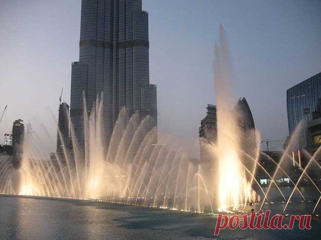 Самый роскошный танцующий фонтан в Дубае / Туристический спутник