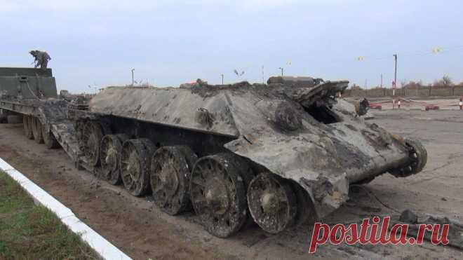 Сегодня на общевойсковой полигон "Прудбой" в Волгоградской области прибыл поднятый со дна реки танк Т-34 | Информационное агентство «В контексте» Волгоград