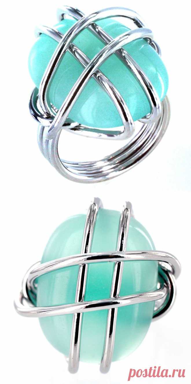 Silvertone Wire-wrapped Aqua-colored Stone Cocktail Ring - Overstock™ Shopping - Big Discounts on West Coast Jewelry Fashion Rings