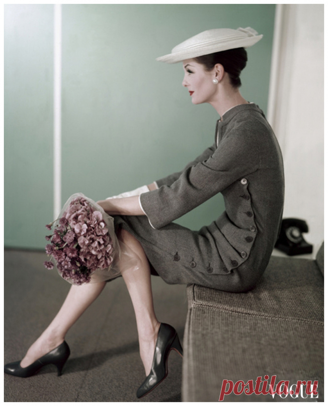 Anne St.Marie

Vogue – February 1956

Photo Karen Radkai