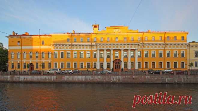 Yusupov Palace in St. Petersberg. Site of Rasputin's murder. | Ant Malave приколол(а) это к доске Youssopoff