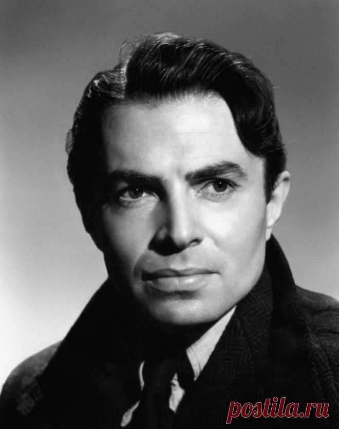 Джеймс Мейсон (James Mason)
-  15 мая, 1909 • 27 июля 1984