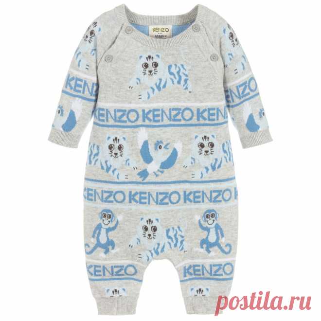 Organic Cotton Knitted Romper Boys super soft Kenzo Kids romper, made from knitted organic cotton. This grey babysuit has a cute blue animal and logo print. To help with dressing there are button fastenings on both shoulders and between the legs.
