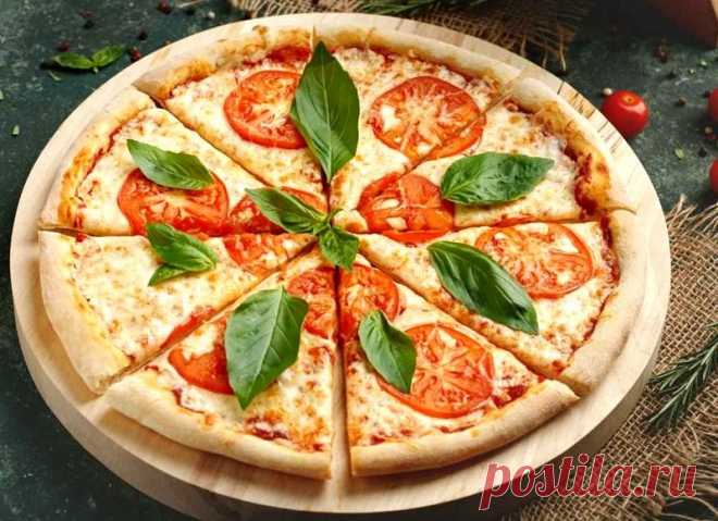 5 рецептов приготовления классической пиццы Маргарита в духовке в домашних условиях на тонком тесте с дрожжами и без дрожжей с классическим томатным соусом
