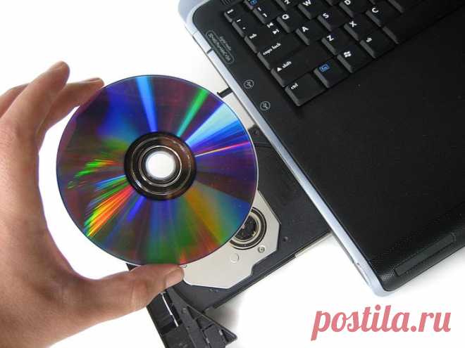 DVD-ROM не читает диски: что делать и почему это происходит? Что делать, если DVD-ROM не читает диски, почему это происходит и как устранить неполадку?Этим вопросом задаются некоторые пользователи, когда обнаруживают, что вставленный в привод носитель, не опред...