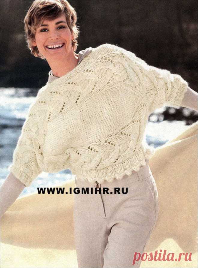 Связанный поперек, теплый пуловер белого цвета, с косами и каймой. Спицы
