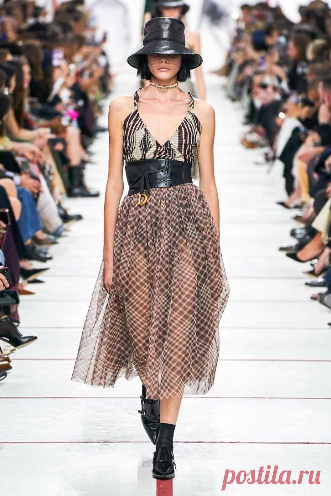 Коллекция Christian Dior осень-зима 2019-2020