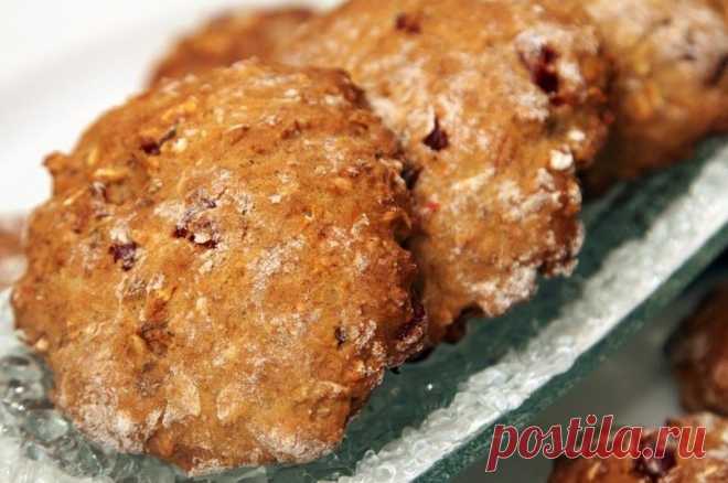 Как приготовить овсяные печенья с вишней, грецкими орехами и миндалем - рецепт, ингредиенты и фотографии