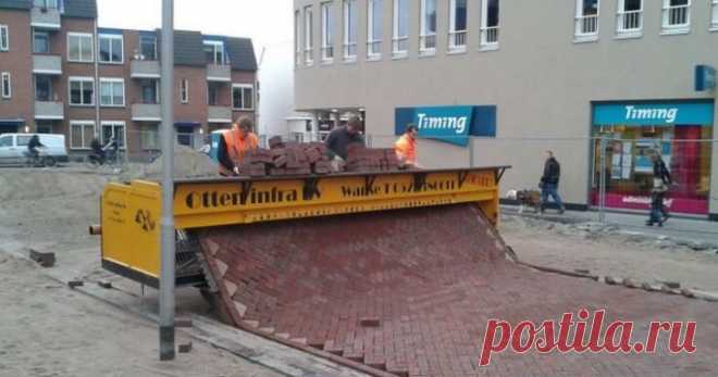 Чудо технологии: вы не поверите, что делают эти немецкие рабочие! Машинная укладка тротуарной плитки | Тысяча одна идея