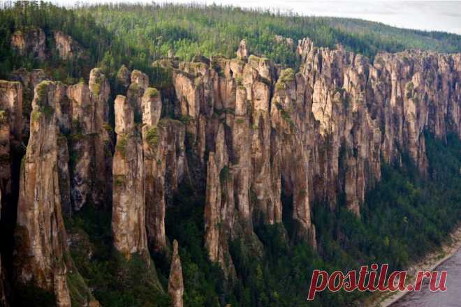 Самые красивые места России 
Готов поспорить, о половине из них вы даже не знали.


Россия — огромная неизведанная страна. Порой достопримечательности экзотических курортов или знаменитые памятники европейской архитектуры извест…