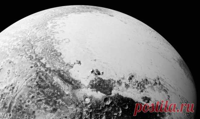 Фотогалерея: NASA опубликовало высококачественные фото Плутона - Новости Mail.Ru