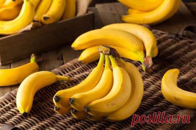 Сладкая польза: 12 причин есть бананы каждый день