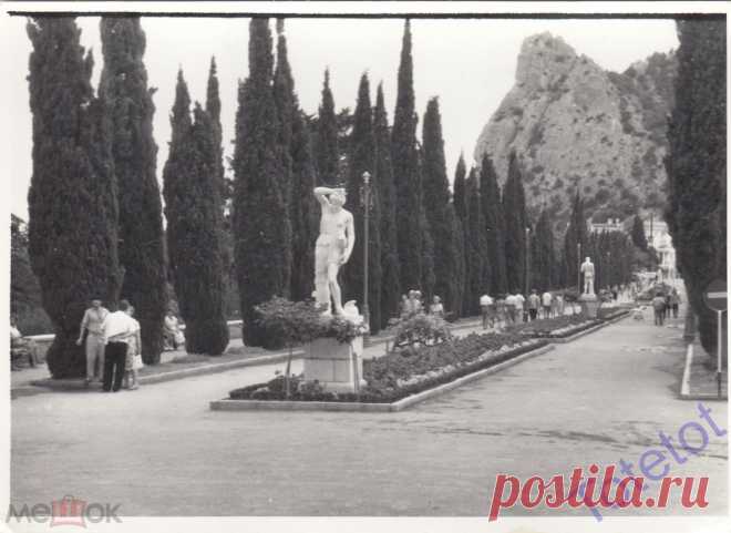 фото Курорт Парк аллея скульптура 1963 Семеиз Ялта