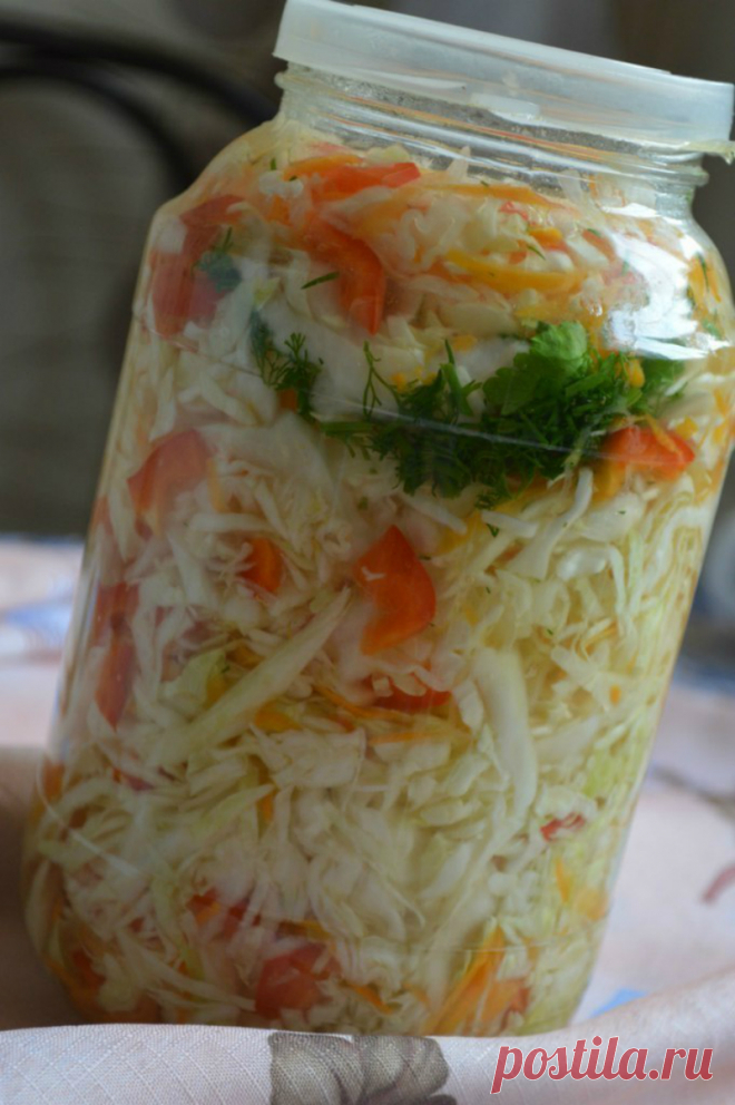 Великолепный капустный салат в горячем маринаде. Люблю быстрые и простые рецепты!