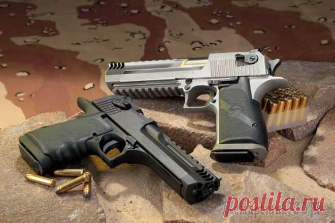 Большая пушка: 7 фактов об американо-израильском пистолете Desert Eagle Пистолет Desert Eagle является одним из самых распиаренных видов короткоствольного оружия на сегодняшний день. Пистолет отличается высокой дальностью стрельбы и огромной убойностью благодаря использов...