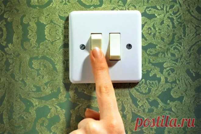 Как погасить свет в комнате, и при этом не вставать с кровати? Преимущества и схема сборки удобного выключателя Использование особенностей такого выключателя сделает вашу квартиру более удобной и придаст ей дополнительный комфорт