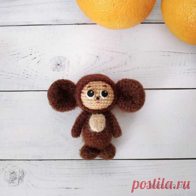 PDF Чебурашка крючком. FREE crochet pattern; Аmigurumi doll patterns. Амигуруми схемы и описания на русском. Вязаные игрушки и поделки своими руками #amimore - Чебурашка из детского мультфильма Крокодил Гена и его друзья.
