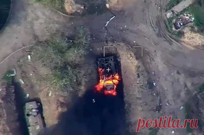 Контрольный выстрел в башню добил «Леопард». Сводка СВО на утро 5 ноября. Под Купянском украинских диверсантов загнали в «огневой мешок» и уничтожили.