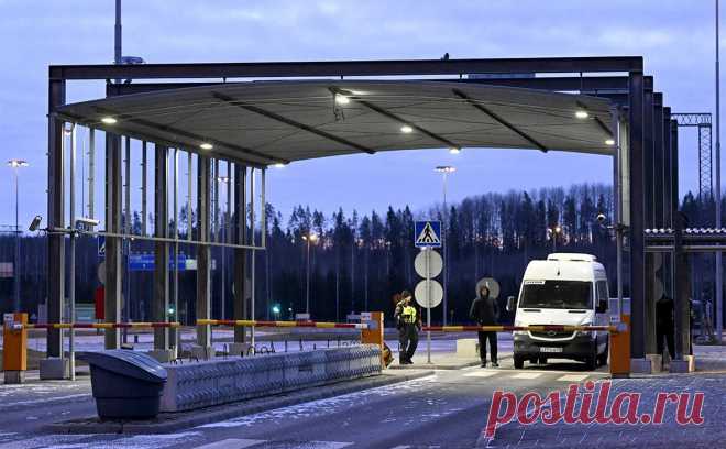 Российская таможня разъяснила порядок работы КПП на границе с Финляндией. На время закрытия финской стороной четырех пограничных переходов остальные пункты пропуска продолжат работать в обычном режиме, сообщила пресс-служба Северо-Западного таможенного управления.