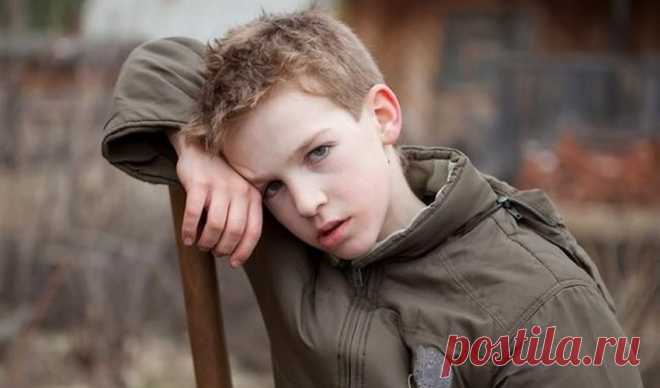 Вернул долг 
Приехал на поезде в Нижний Новгород, спустился в длинный подземный переход в сторону Гордеевки, иду себе музыку в плеере слушаю. И почти перед самым выходом наверх обгоняю двоих парнишек — явно малол…