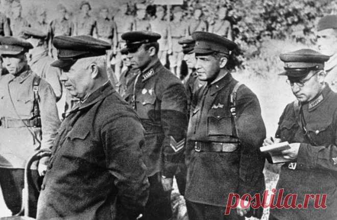 Драма Стивена Спилберга «Спасти рядового Райана» считается одним из лучших американских фильмов о Второй мировой войне. Однако мало кто знает, что прототипом Джеймса Райана мог быть советский боец Павел Ватутин.
