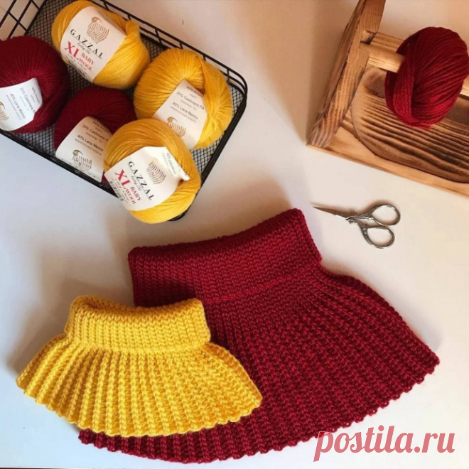 Взрослая манишка, вяжем спицами Весь узор за заднюю полупетлю.Наборный ряд 54 петли +1 петля подъёма.1ый ряд - провязываем 32 петли соединительными столбиками, 22 полустолбики с накидом. Делаем воздушную петлю, разворачиваем вязание.2ой ряд - провязываем 54 соед.ст. Воздушная петля, разворот.3ий ряд - 32 соед.ст, 22...