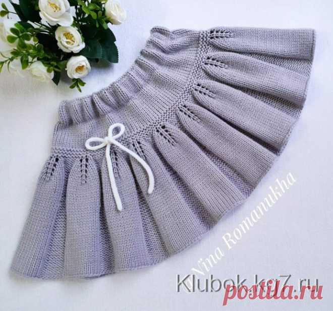 Детская юбочка из gazzal baby cotton Пряжа gazzal baby cotton(50/165)Расход 3. 5 мотка на рост 104, спицы 2. 5смНабираем 138 петель и вяжем резинку 3-4смЗатем распределяем петли на нужное количество рапортов, у меня их 13, в одном рапорте 11 петель, соответственно мне надо прибавить еще 5 петель.Далее вяжем по схеме и делаем...