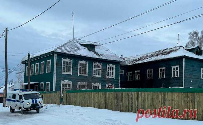 Полиция возбудила уголовное дело после поджога военкомата в Братске. В следственном управлении МВД «Братское» возбудили уголовное дело по факту поджога военкомата в г.