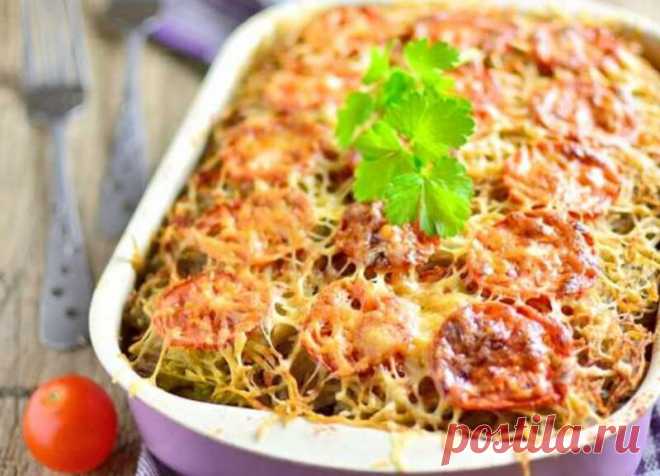 Запеканка Из Тёртого Картофеля С Фаршем В Духовке Вкусная и сытная запеканка из тёртого картофеля с фаршем в духовке под хрустящей корочкой. Рецепт запеканки достаточно простой.