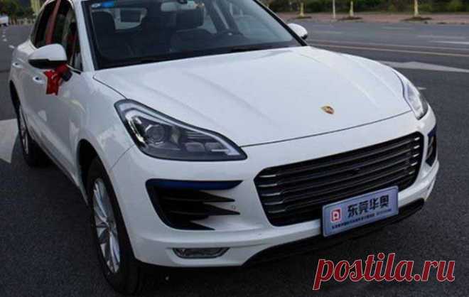 Рorsche Macan на базе китайского кроссовера (17 фото) | Чёрт побери Китайский кроссовер Zotye SR9 является практически точной копией немецкого премиального кроссовера Porsche Macan. Дизайн автомобилей идентичен, однако техническая начинка и стоимость сильно отличаются. Бюджетный Zotye в КНР стоит 15 000 долларов, в то время как за люксовый Porsche придется выложить 144 000 долларов. Для тех, кто хочет, чтобы их автомобиль стал еще более похожим на «Порше» подготовили компл...