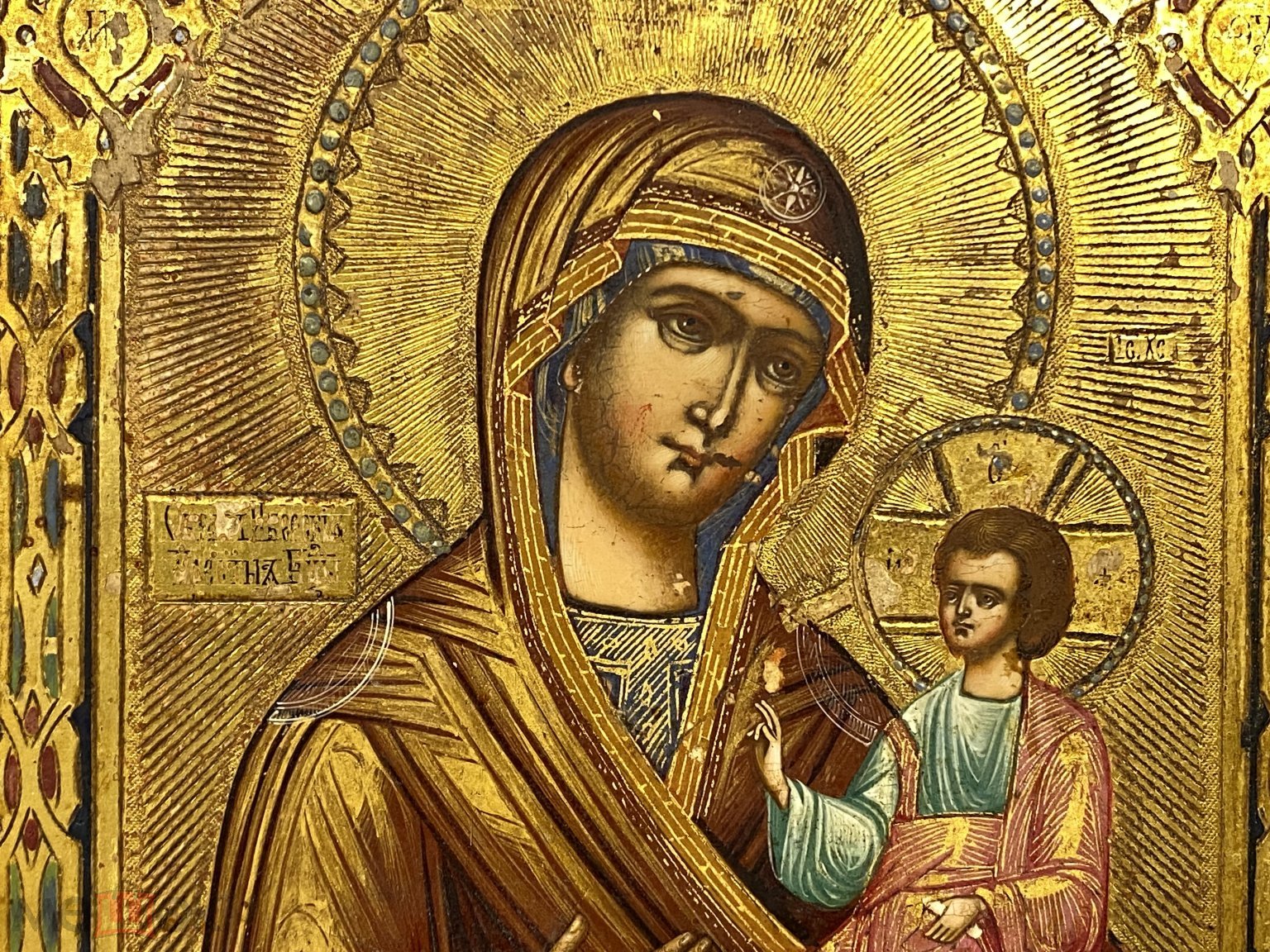 Старинная Иверская икона Божией Матери